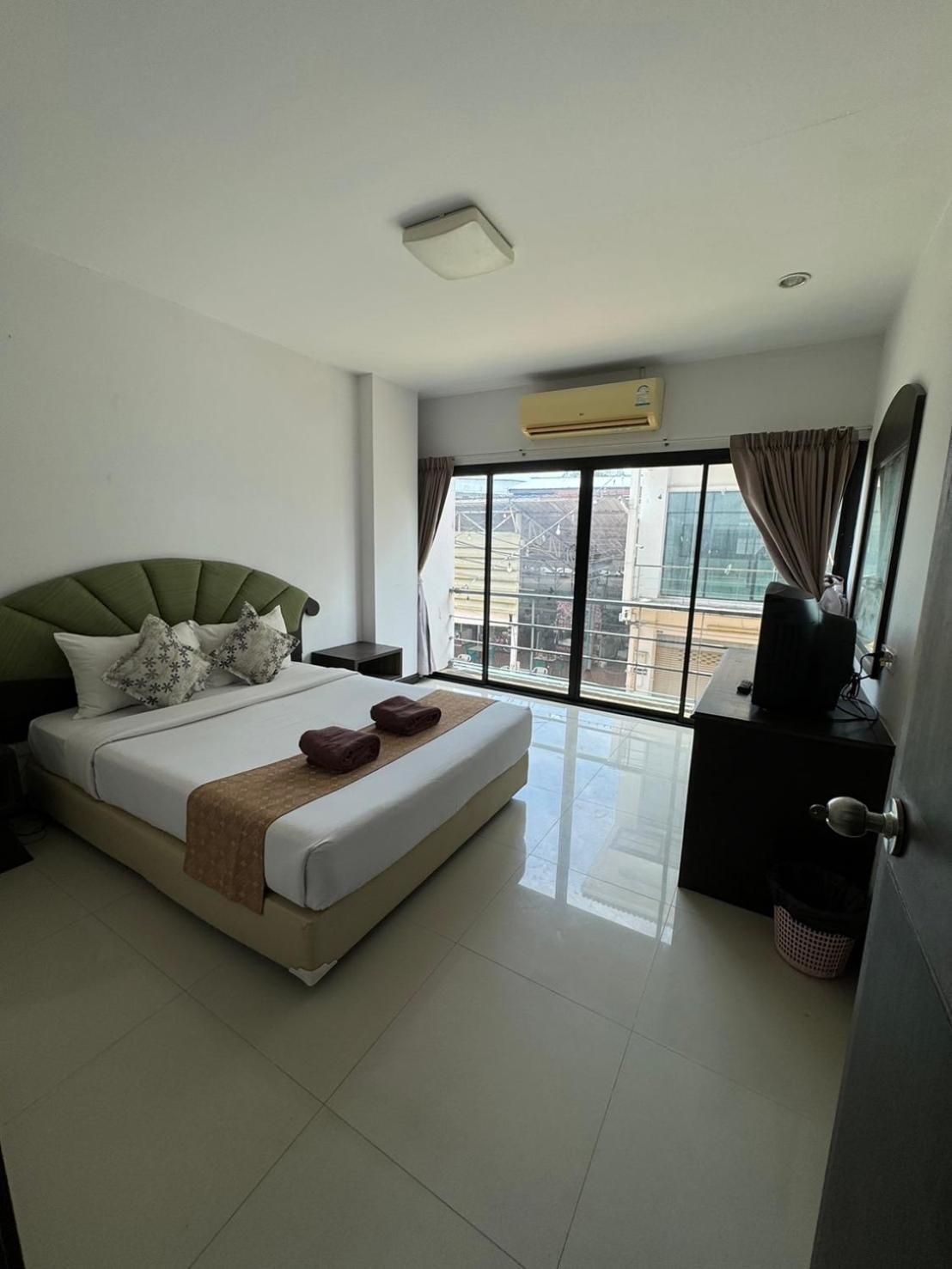 ออคิด เรสซิเดนซ์ Hotel หาดเฉวง ภายนอก รูปภาพ