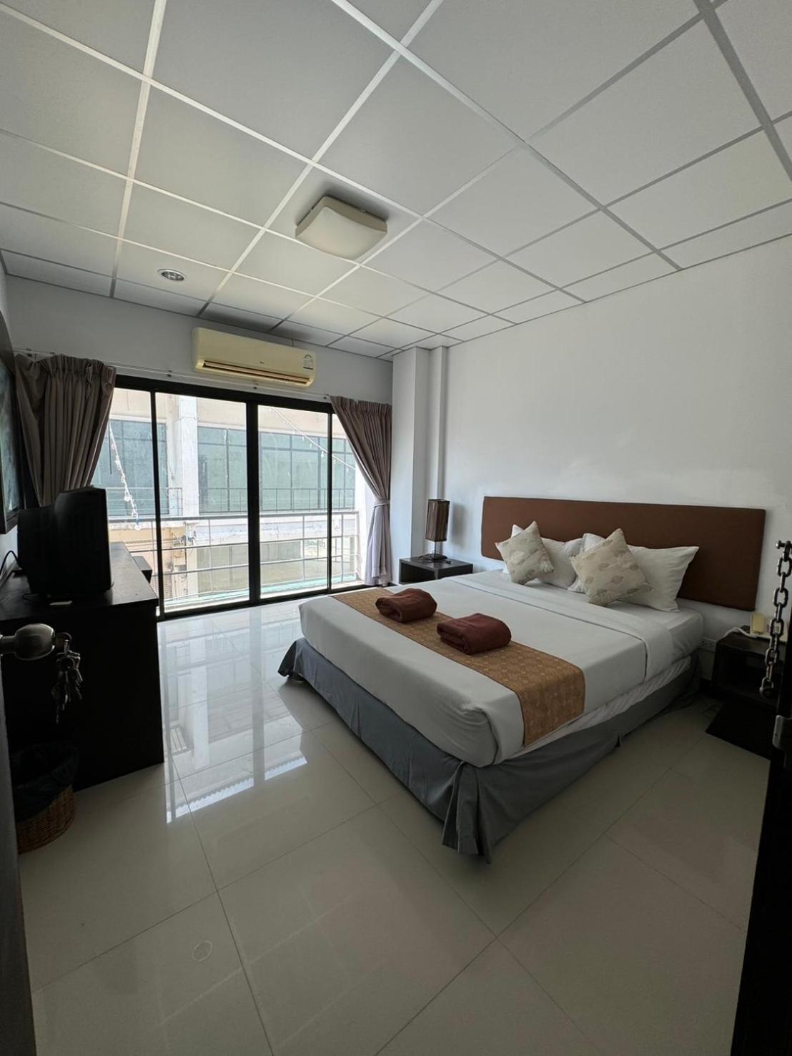 ออคิด เรสซิเดนซ์ Hotel หาดเฉวง ภายนอก รูปภาพ