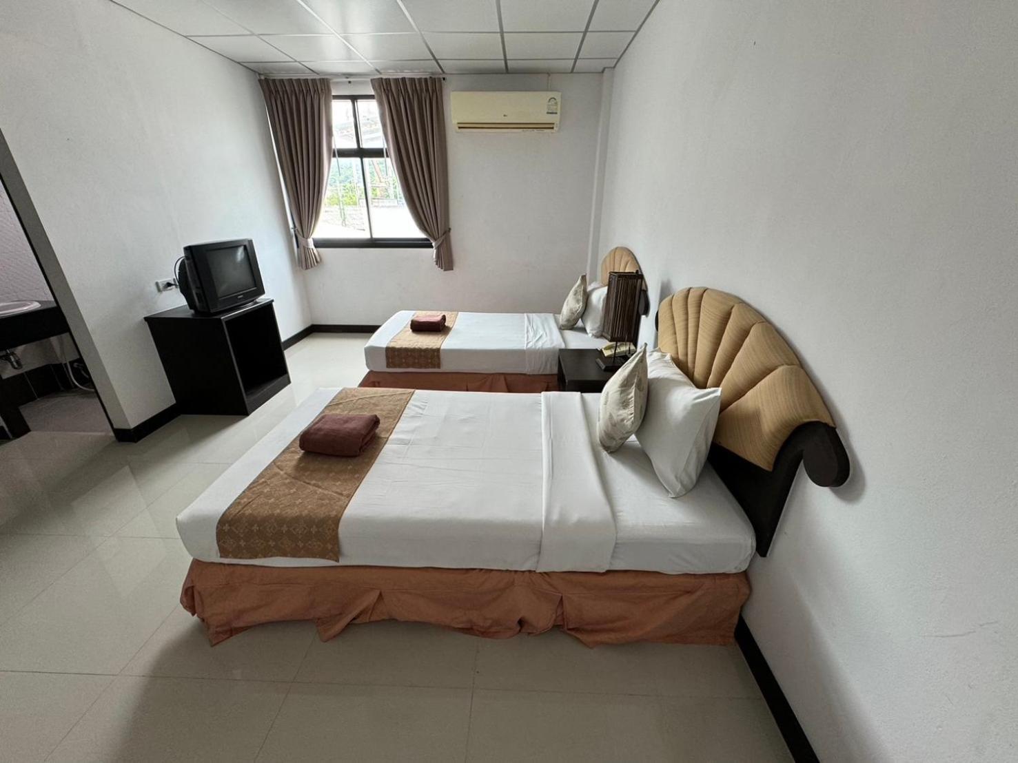 ออคิด เรสซิเดนซ์ Hotel หาดเฉวง ภายนอก รูปภาพ