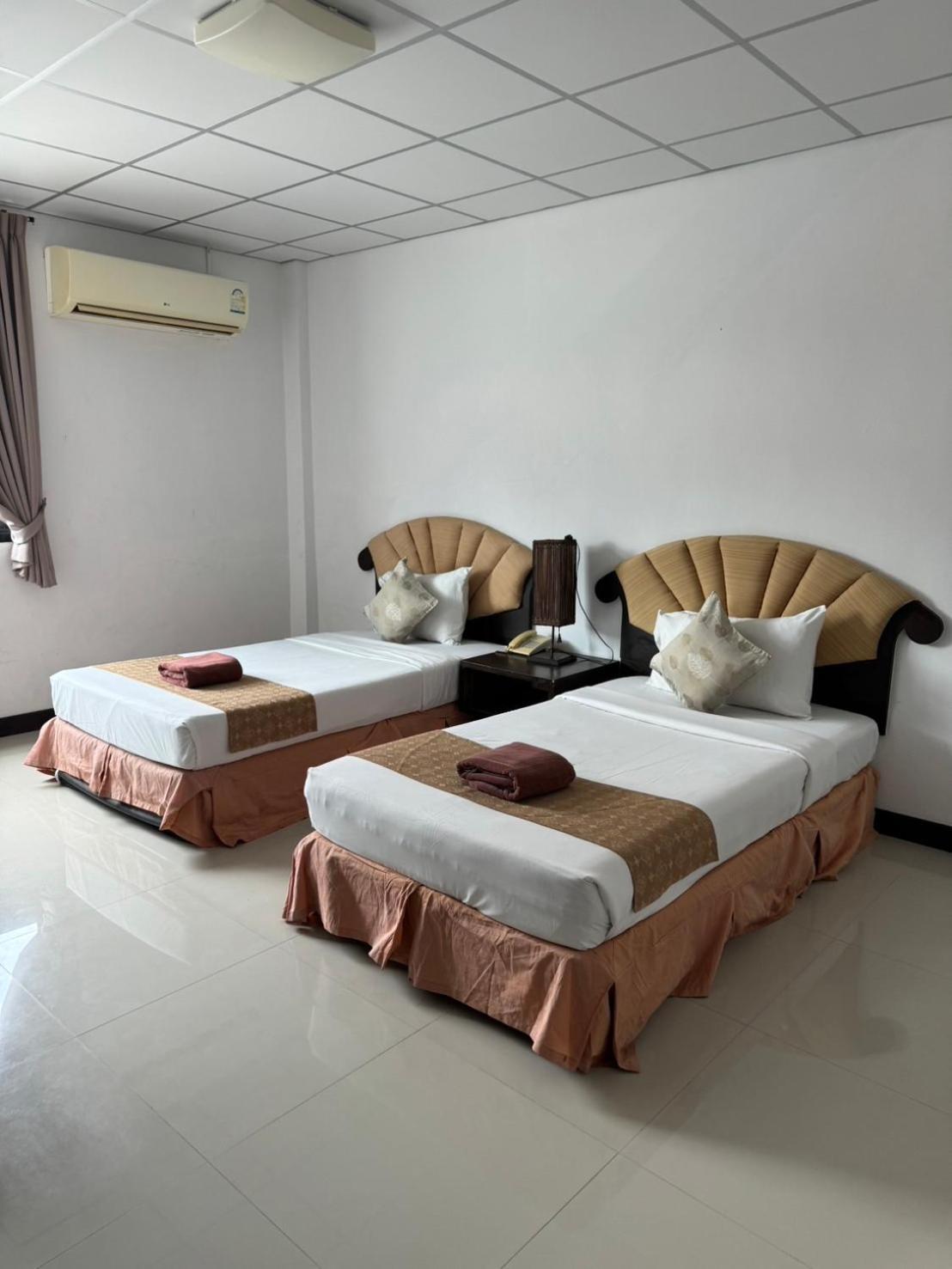 ออคิด เรสซิเดนซ์ Hotel หาดเฉวง ภายนอก รูปภาพ