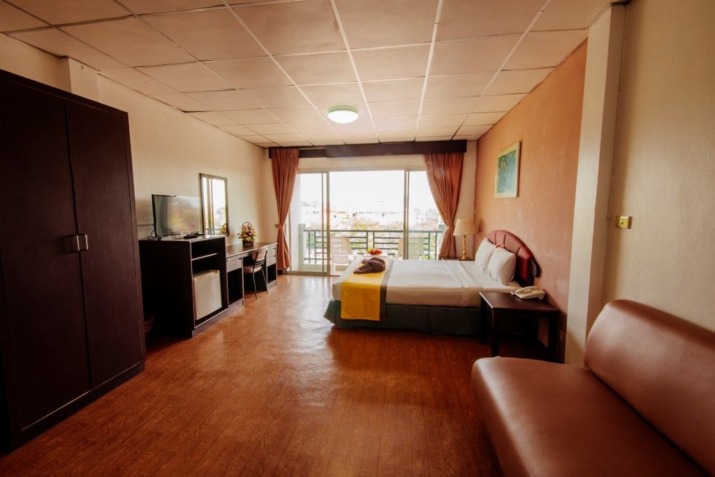 ออคิด เรสซิเดนซ์ Hotel หาดเฉวง ภายนอก รูปภาพ